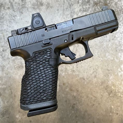 Duty Series GLOCK 19 gen 5 9mm with Trijicon RMR and Apex Tactical ...