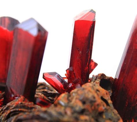 Where do Red Lightsaber Crystals Come From? - May 4 Be With You