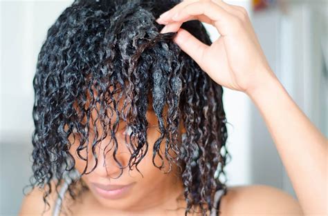 How to comb and detangle natural hair - afrodrops