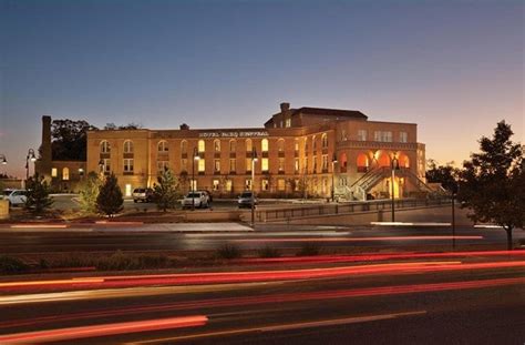 32 Best Hotels in Albuquerque, NM for 2024 (Top-Rated Stays!)