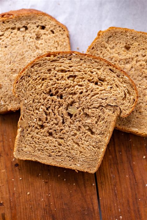 Hearty Grain Bread - Wyse Guide