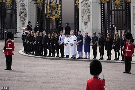 20 Buckingham Palace staff could lose jobs and 100 of King Charles ...