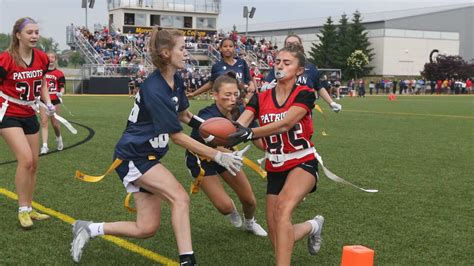 Flag football gives female players sense of community, scholarship ...