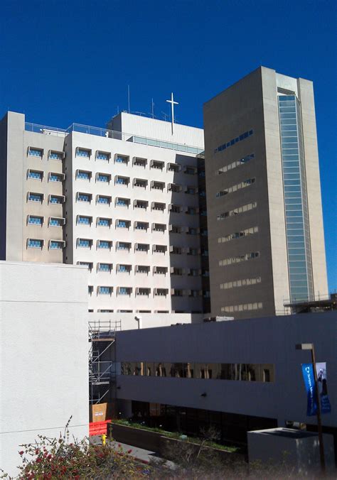 File:Scripps Mercy Hospital.jpg - Wikimedia Commons