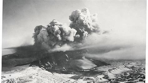 Is Iceland's Dangerous Hekla Volcano About To Explode? | IFLScience