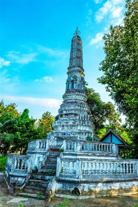 Exploring the Thai Traditional Pagoda Stock Photo - Image of thai ...