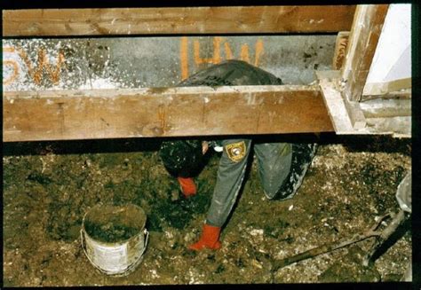 Rare JOHN WAYNE GACY Crime Scene Photos – CVLT Nation