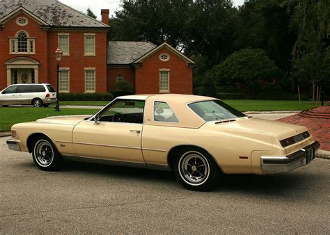 1976 Buick Riviera - Information and photos - MOMENTcar