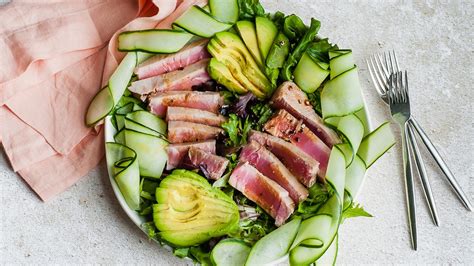 Seared Ahi Tuna Salad Recipe