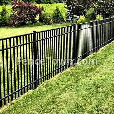 Aluminum Fence | Aluminum Fence Panels | FenceTown