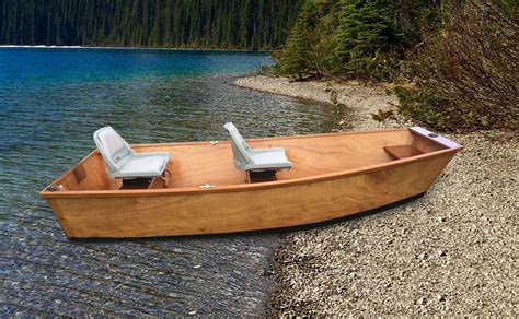 Custom handmade fly fishing pram boats | Bateau en bois, Relooker ...