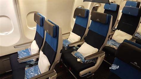 Como é voar na Economy Comfort do A330 da KLM (Fortaleza - Amsterdã ...