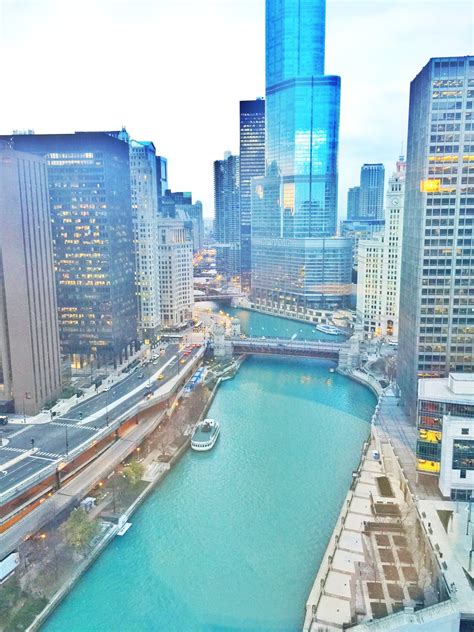 Staycation at the W Hotel Lakeshore in Chicago - Kelly in the City