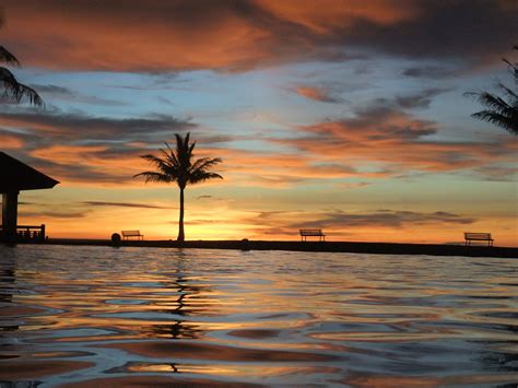 Brunei Sunset at the Empire Hotel pool | ngotoh | Flickr