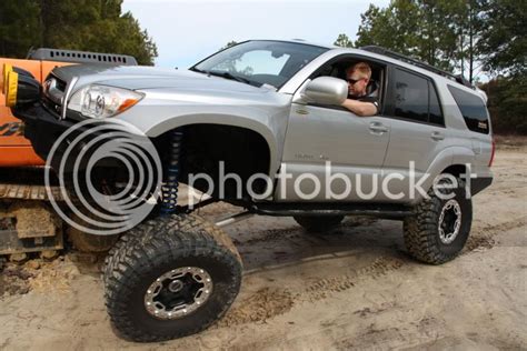 Marlin Crawler "Lefty" in '06 4Runner V8