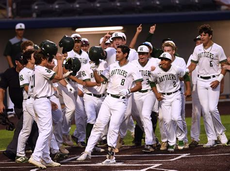 Reagan slams its way to 27-6A championship