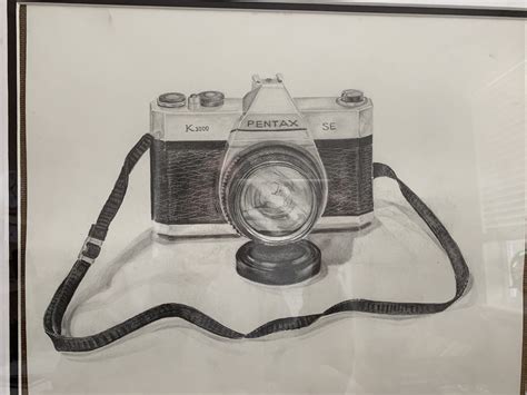 Pencil drawing of camera by Lara goldstone | Camera drawing, Pencil ...