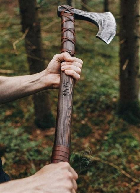 Double sided battle axe │Authentic Viking axes! – Valhallaworld