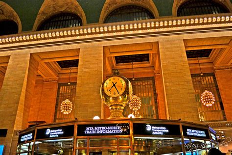 Grand Central Station Clock & Information Booth Manhattan … | Flickr