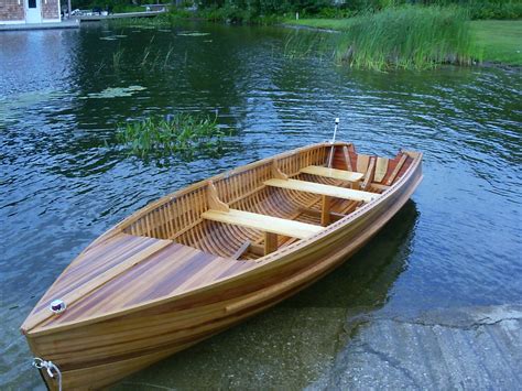 Free cedar strip dinghy plans ~ Free tunnel hull boat plans