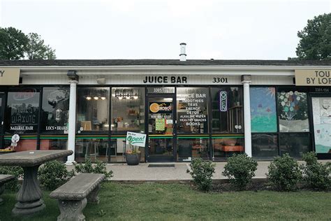 Fruit Infused: Juiced Juice Bar Nourishes the Neighborhood - WALTER ...