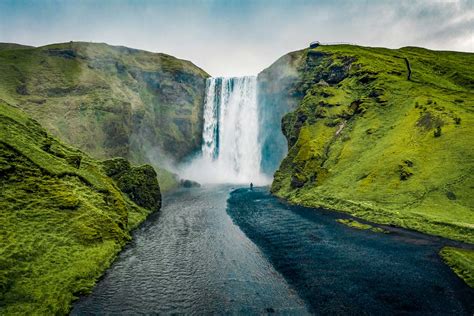 Skógafoss Waterfall Travel Guide | Arctic Adventures