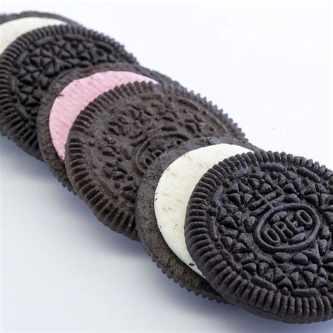 Oreo: The World's Most Famous Cookie Brand, 50% OFF