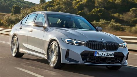 2023 BMW 3-Series debuts: Crisp appeal, curved display, advanced ...