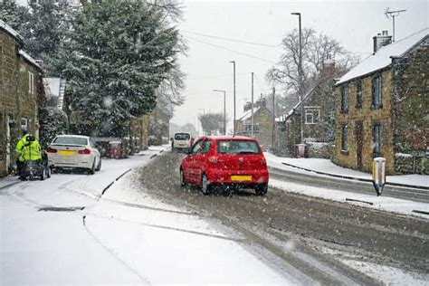 Derbyshire weather: Full New Year weekend weather forecast as snow set ...