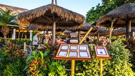 9 Great Dining Options While Visiting The Kaanapali Beach