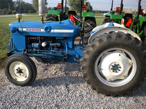 1973 Ford 3000 Tractors - Utility (40-100hp) - John Deere MachineFinder