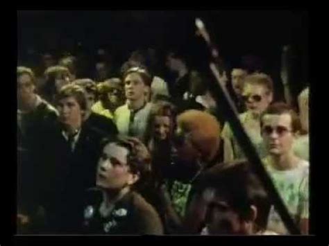 The Adverts live 1977 - YouTube