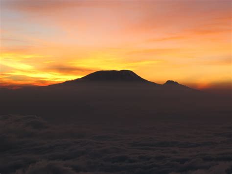 Sunrise over Mt Kilimanjaro, Tanzania (a benefit of climbing up Meru ...