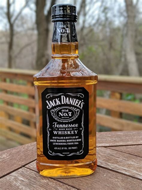 Whiskey Review: Jack Daniel’s Tennessee Sour Mash Whiskey – Thirty-One ...