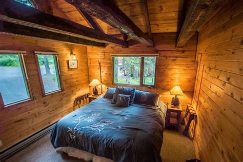 12 Best Airbnbs in Seward, Alaska (+ Oceanview Cabins)