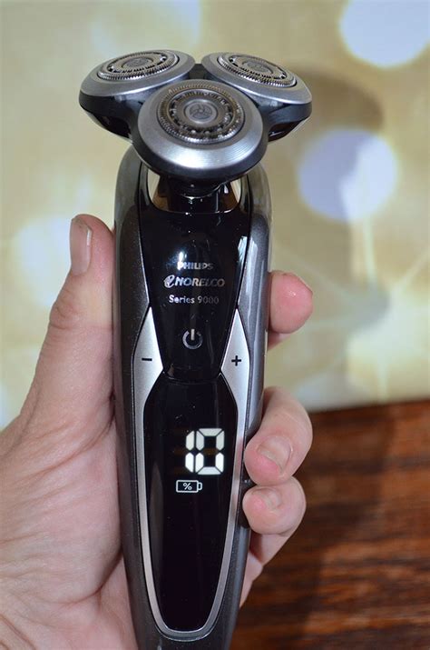 Perfect Father's Day Gift Idea: The Philips Norelco Shaver Series 9000