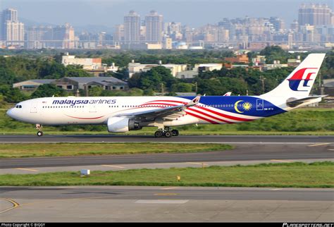 9M-MTB Malaysia Airlines Airbus A330-323 Photo by BIGGY | ID 1493083 ...