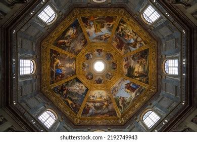 Florence Italy Circa July 2021 Medici Stock Photo 2206664559 | Shutterstock