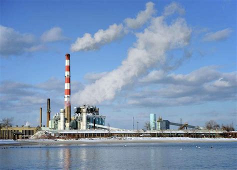 Bridgeport wants to acquire ex-coal burning power plant