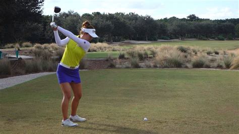 Minjee Lee Golf Swing : Charley Hull And Minjee Lee Take On The Reverse ...