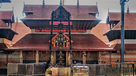 8 Greatest Temples In Kerala, Location, Timing and History – Yatrigann