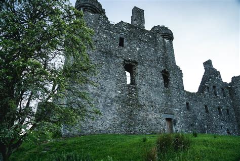 Ruins of Kilchurn Castle · Free Stock Photo