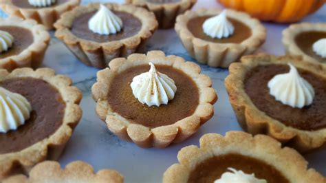 Pumpkin Pie Shortbread Tartlets