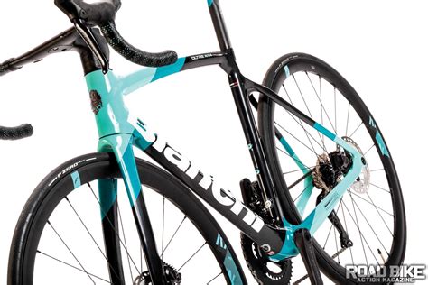 BIANCHI OLTRE XR4 REVIEW - Road Bike Action