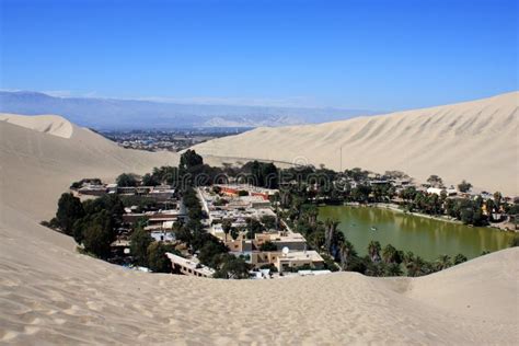 Oasis Of Huacachina In Atacama Desert, Peru Stock Photo - Image: 39529104