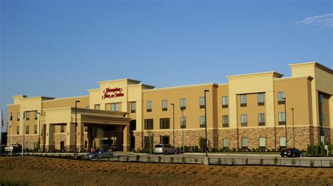 Hampton Inn and Suites Center, Texas Hotel