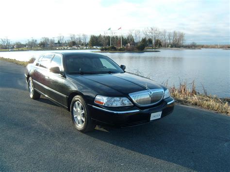 Used 2011 Lincoln Town Car Executive L for sale in Hogansburg, NY #WS ...