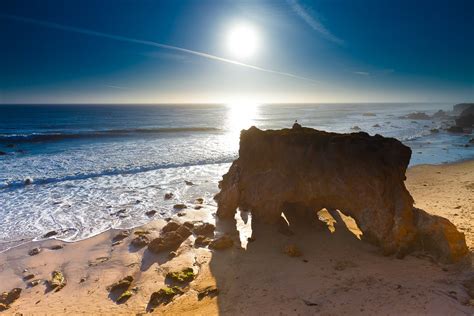 El Matador Beach, Photographer's Favorite Beach in Malibu - Traveldigg.com