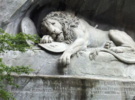 Lion monument, Lucerne switzerland amazing !! | Lion monument, Lion ...