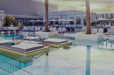 Las Vegas Pools | Best Vegas Pools, Cabanas & Daybeds